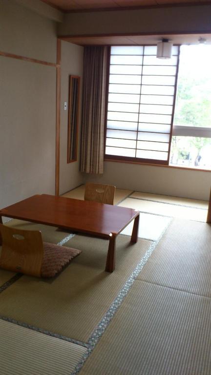 Yamaichi Bekkan Hatsukaichi Kamer foto